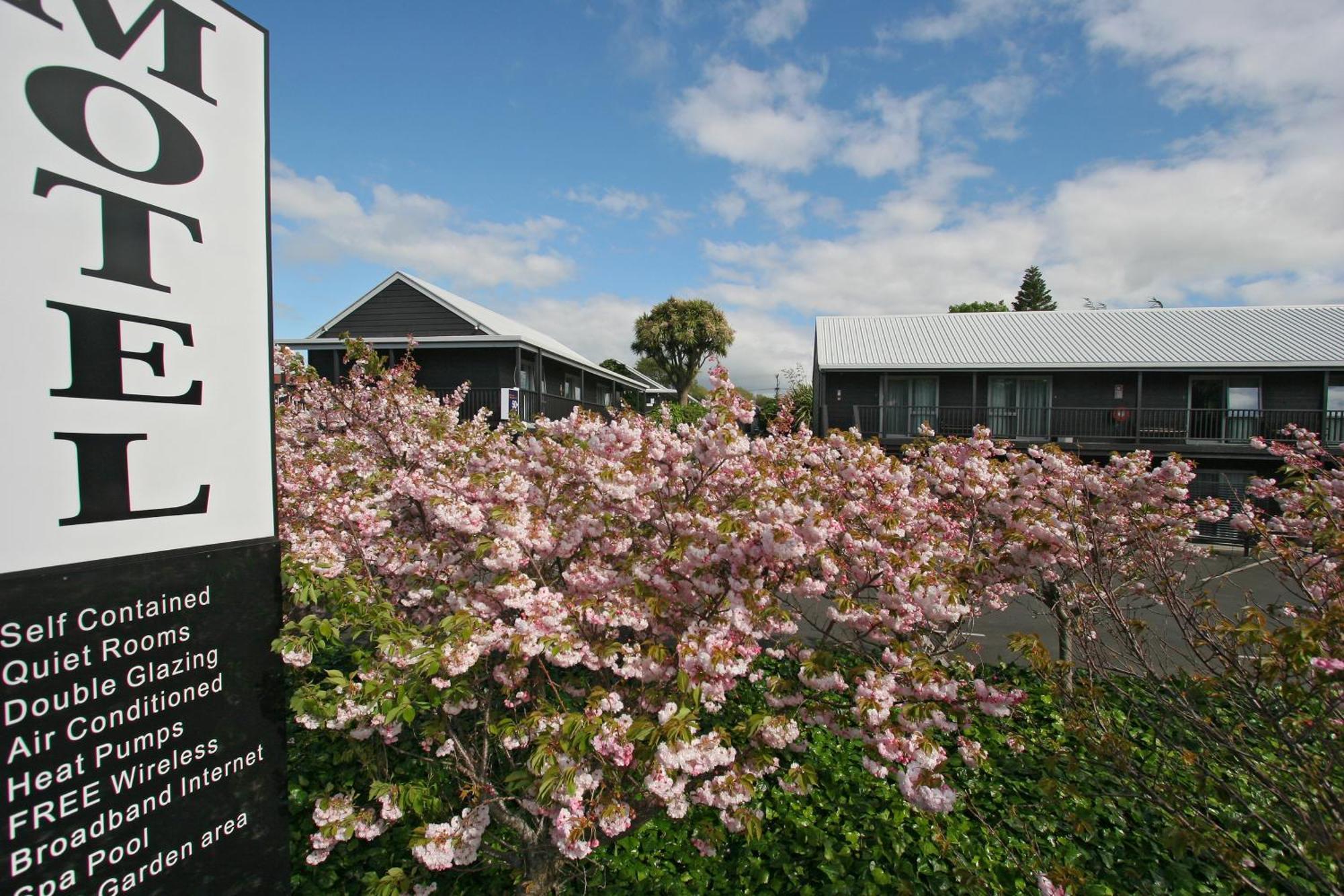 16 Northgate Motor Lodge New Plymouth Exterior photo